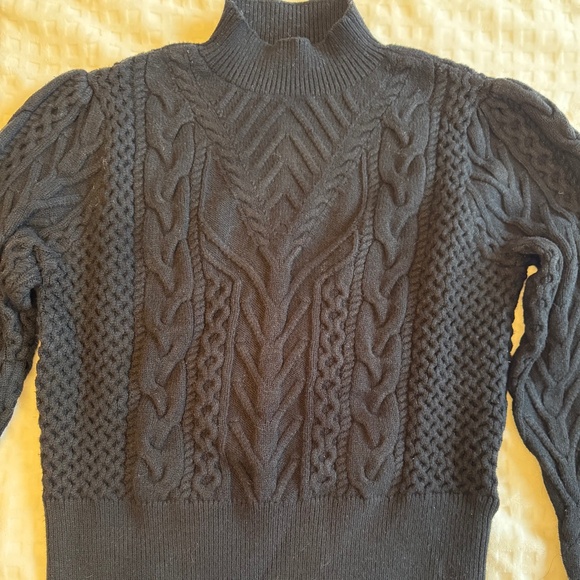 Favorite Daughter Mock Neck Sweater M